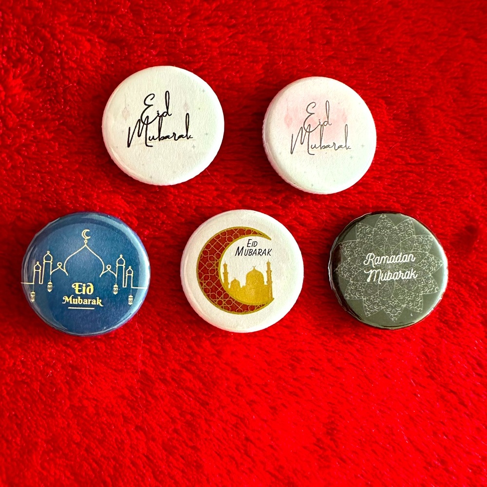 Pin back buttons